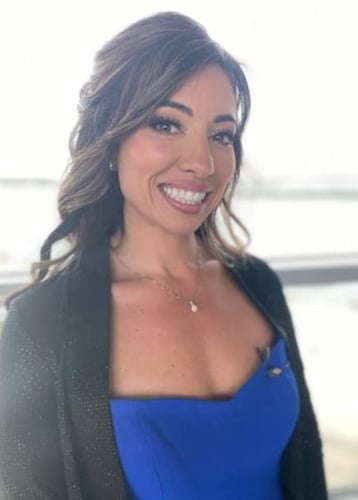 Leslie Vitrano Hubright | Scheider Electric